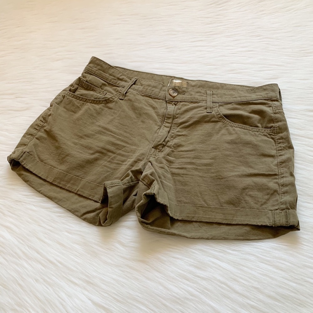 Mother Dropout Cuff off Short in Hula Green